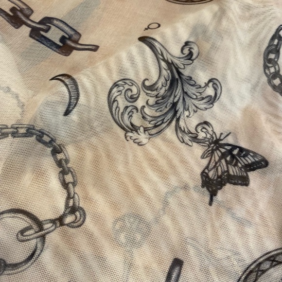 Milk It by Dolls Kill Button Up NWT - Sheer Tatto Print- EU 8 US 4 - Picture 9 of 14